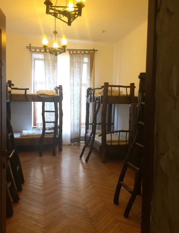 Ghostel - Medieval Hostel Lviv Luaran gambar