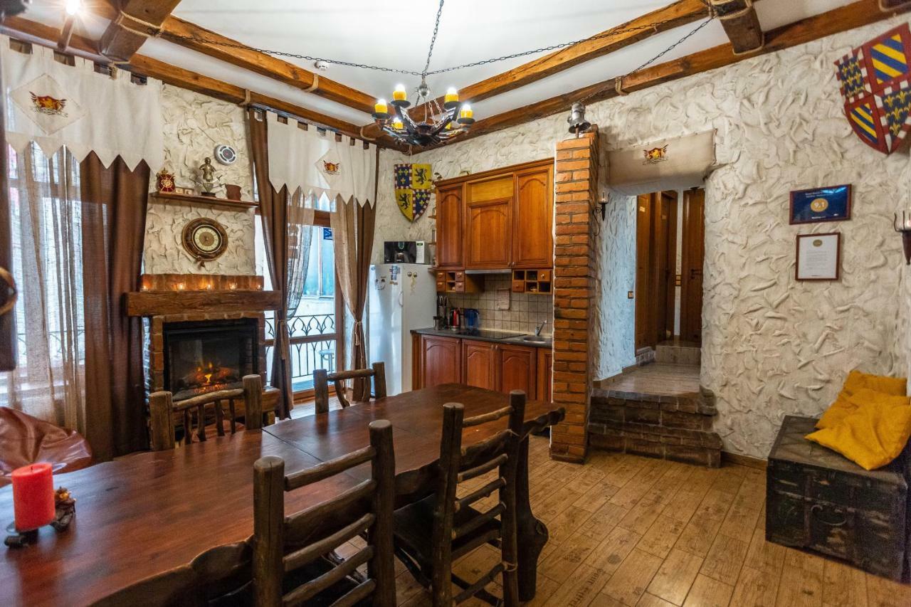 Ghostel - Medieval Hostel Lviv Luaran gambar