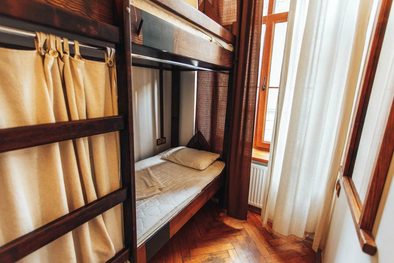 Ghostel - Medieval Hostel Lviv Luaran gambar
