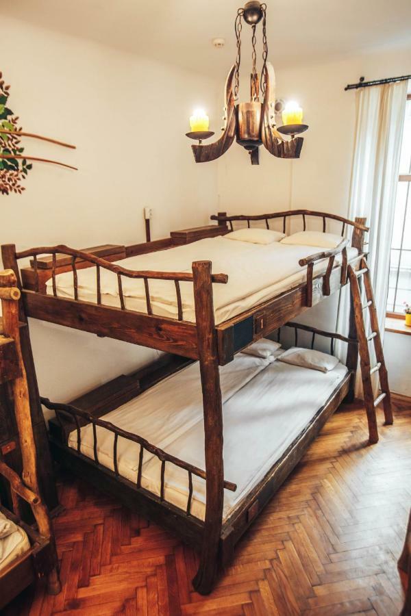 Ghostel - Medieval Hostel Lviv Luaran gambar